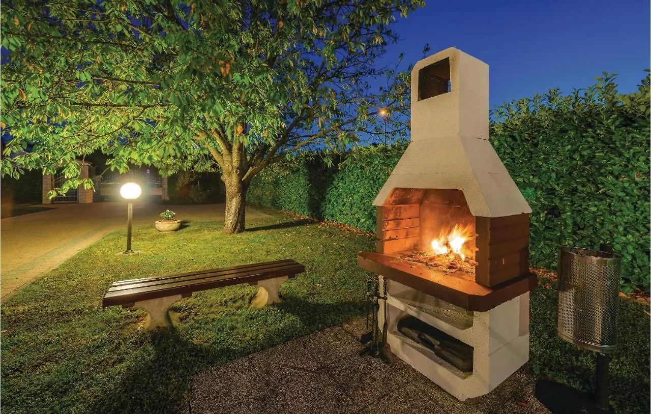 5 Bedroom Nice Home In Karojba 0*, Motovun Croatia